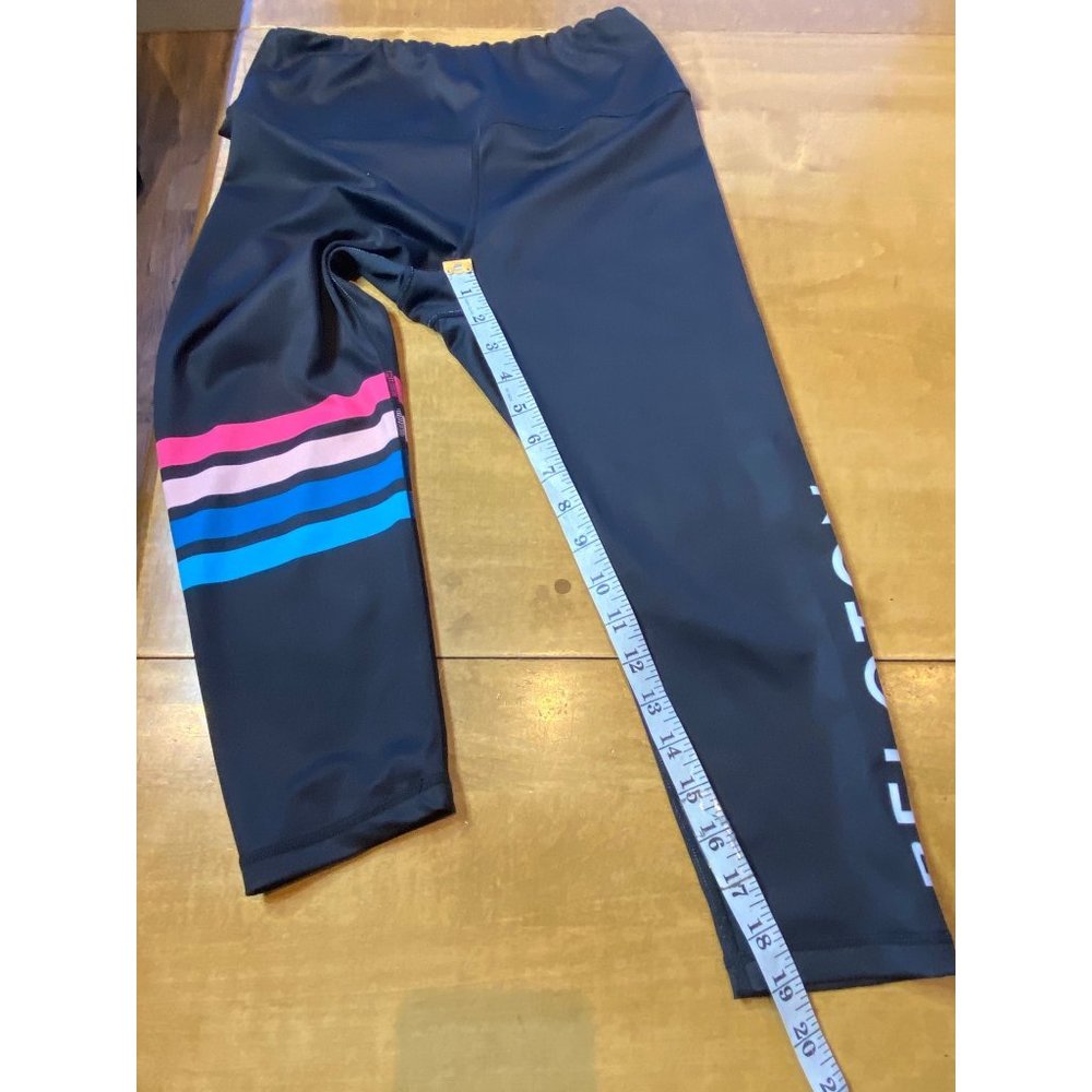 Peloton X Kali Retro Crop Leggings Medium Black w Stripes USA - Picture 16 of 16
